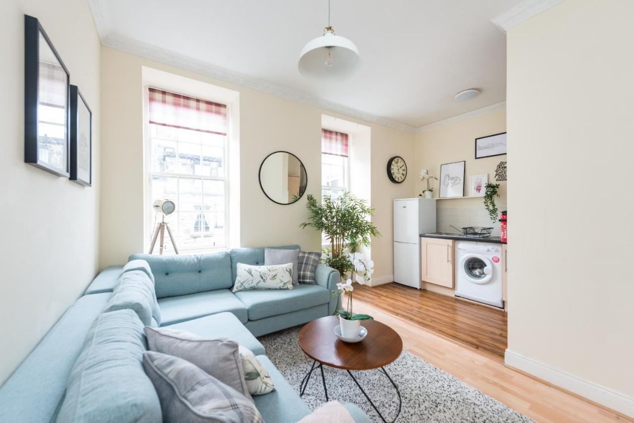 Bright And Modern 2 Bed Apartment Edinburgh Bagian luar foto